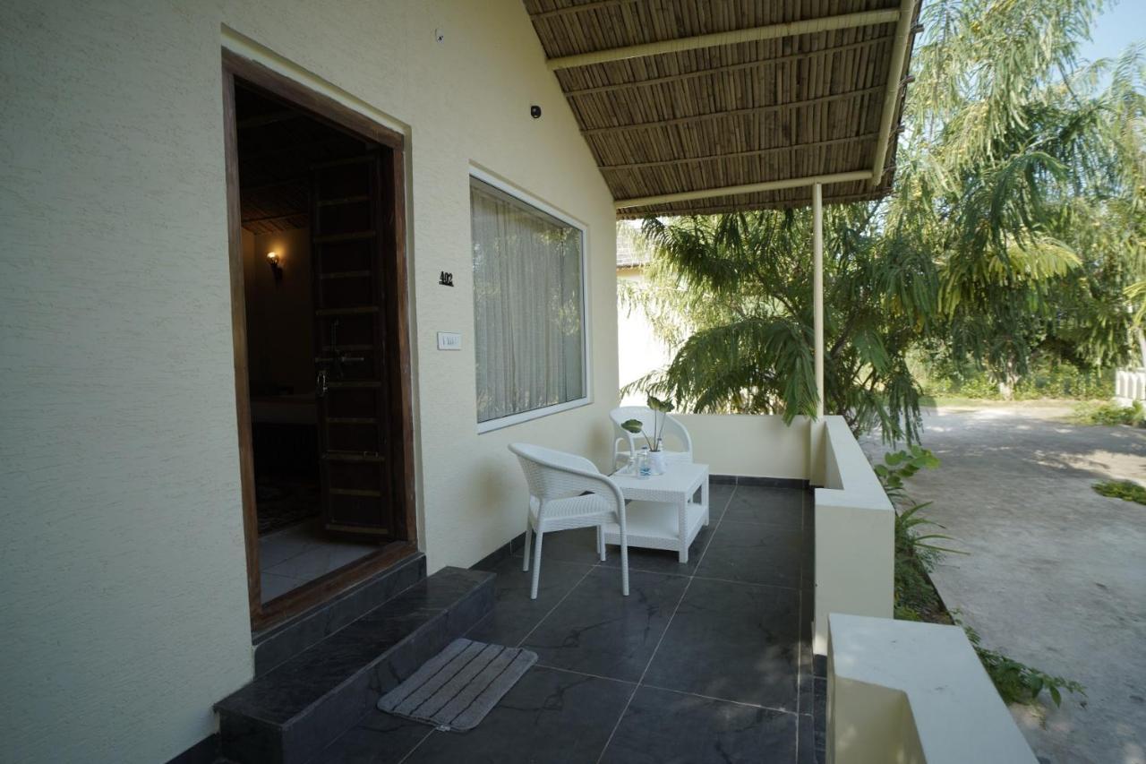 Amar Bagh Resort พุชการ์ ภายนอก รูปภาพ