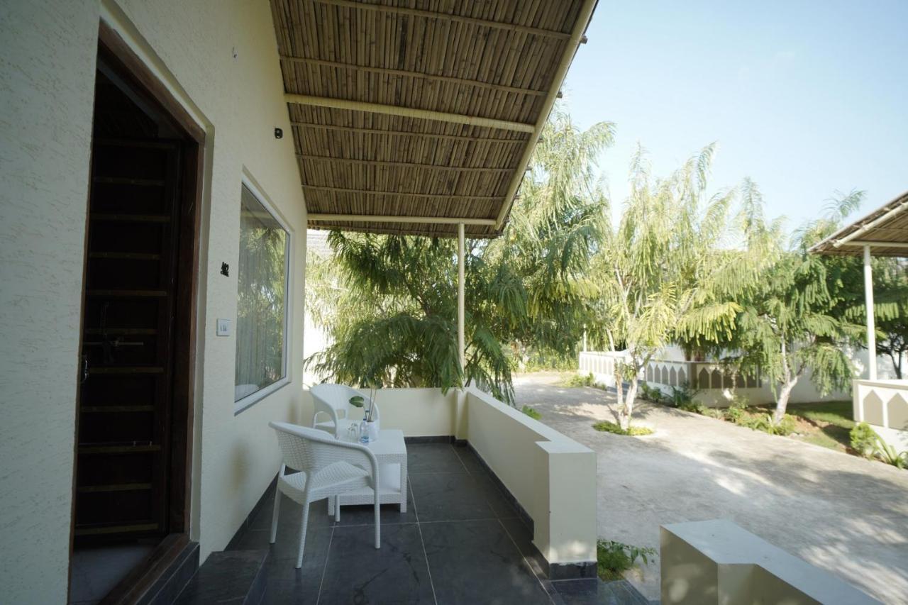 Amar Bagh Resort พุชการ์ ภายนอก รูปภาพ