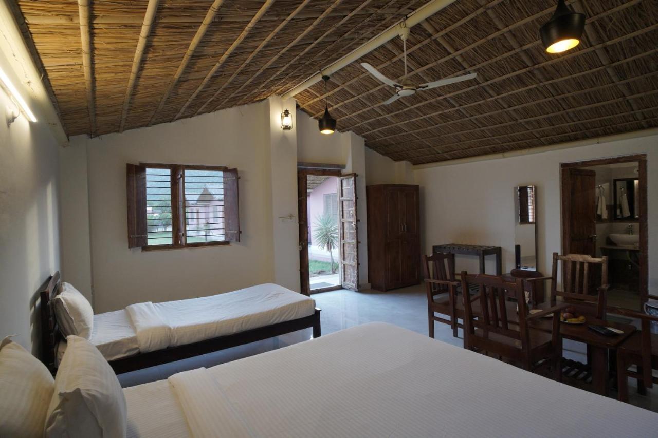 Amar Bagh Resort พุชการ์ ภายนอก รูปภาพ