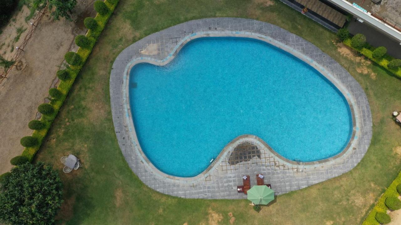 Amar Bagh Resort พุชการ์ ภายนอก รูปภาพ